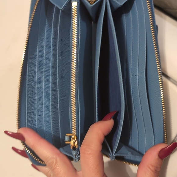 Prada Zippy long wallet - Picture 5 of 14